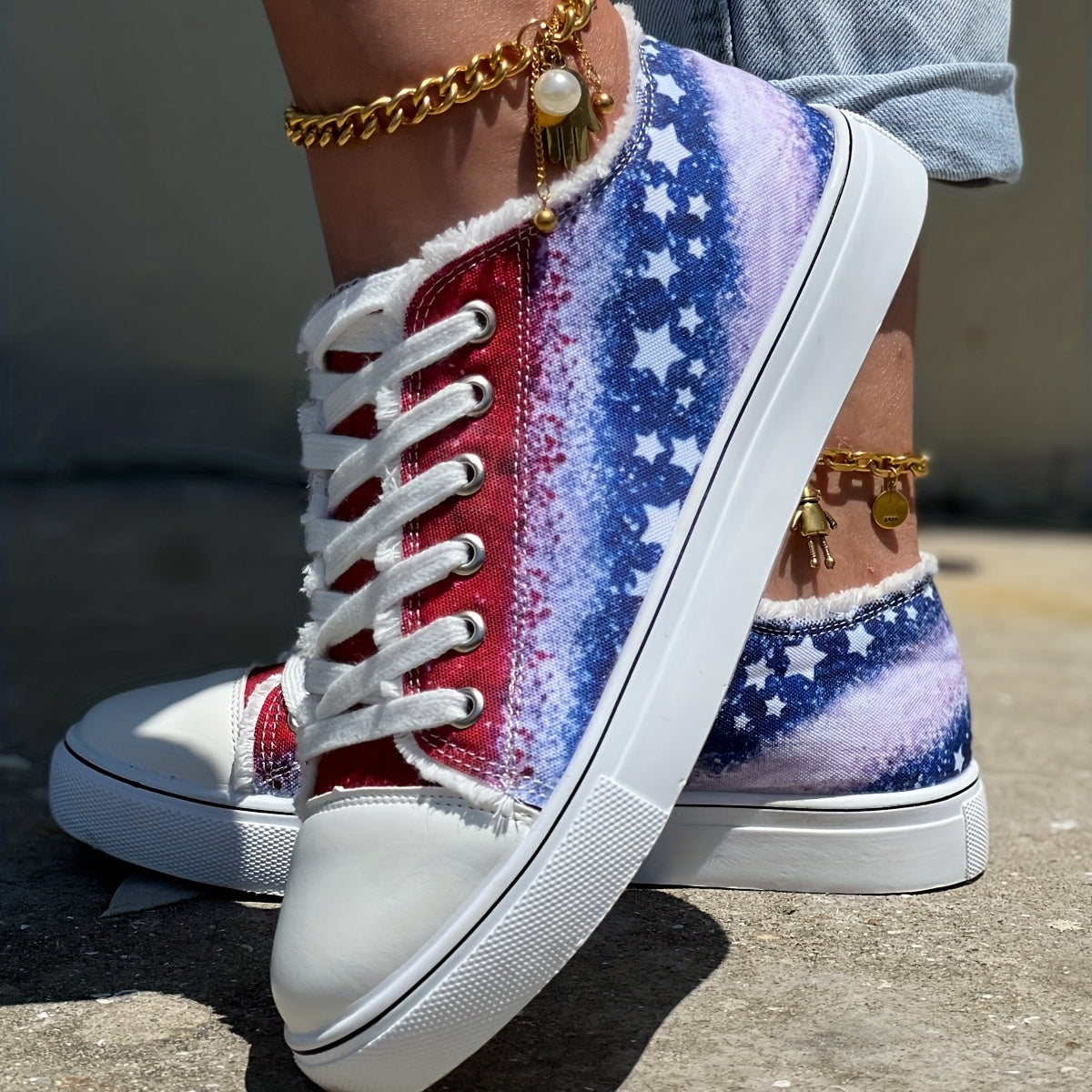 Women's Star Pattern Canvas Shoes Casual Lace Up Outdoor Shoes Lightweight