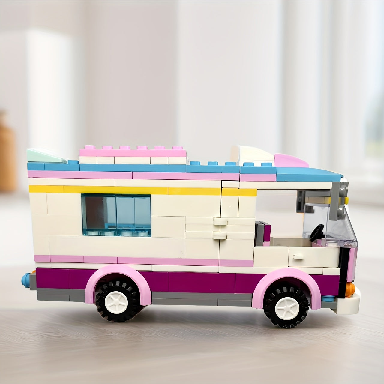 Grain City Dining Car Building Block Set Mini Kitchenware Toys