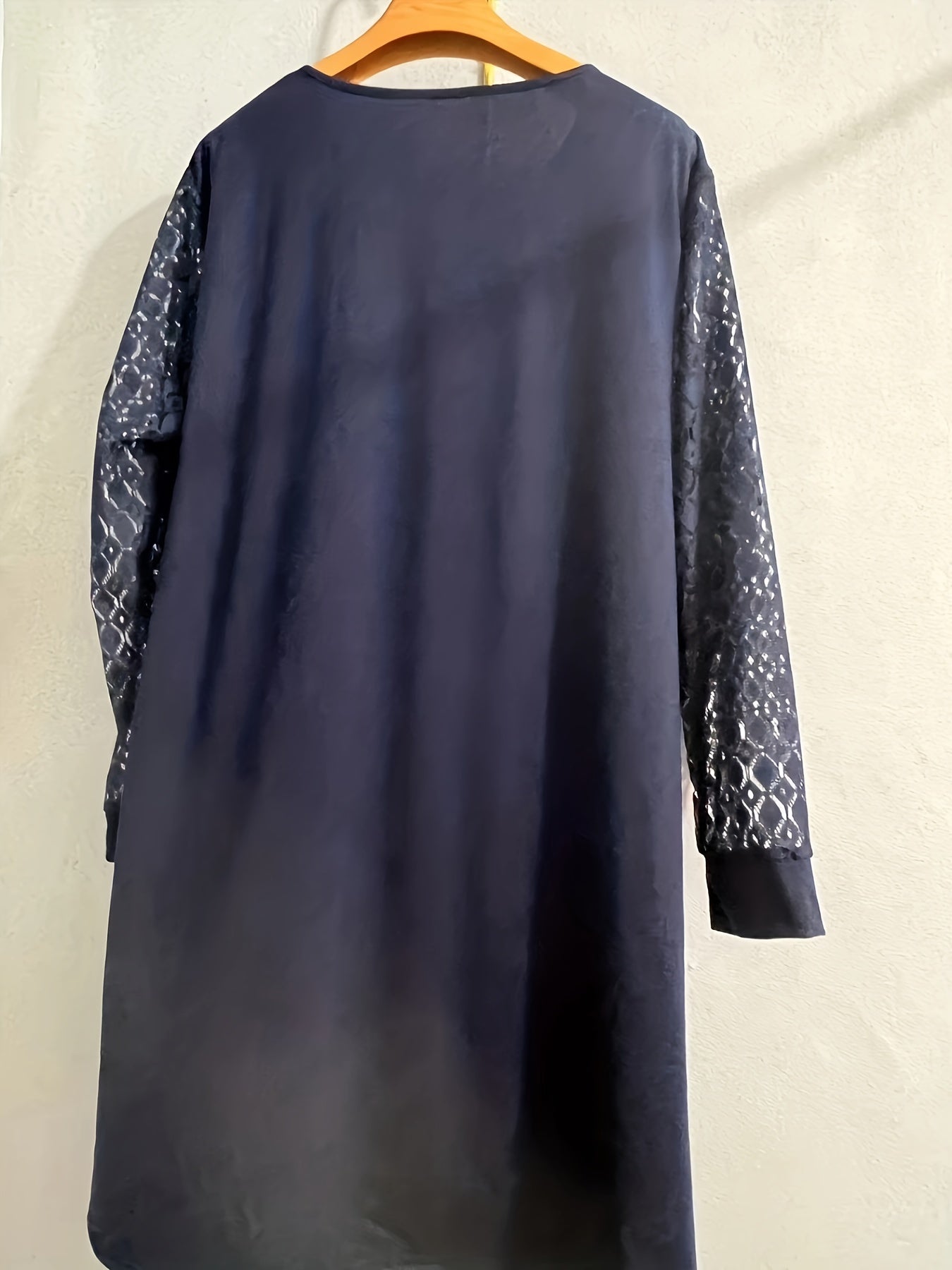 Colorblock Lace Long Sleeve Maxi Dress