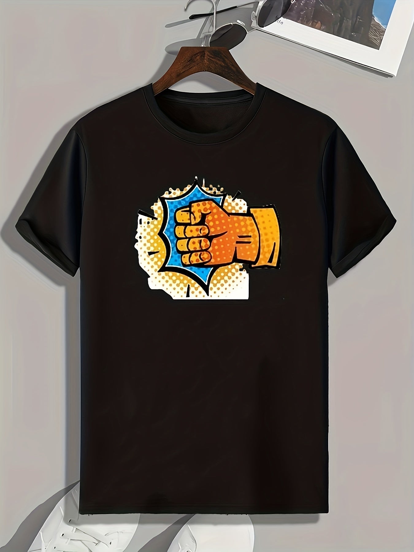 Fist Pattern Print Men's Sports T-shirt Graphic Tee