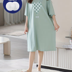 Heart Print Nightdress Short Sleeve Crew Neck Women's Sleepwear