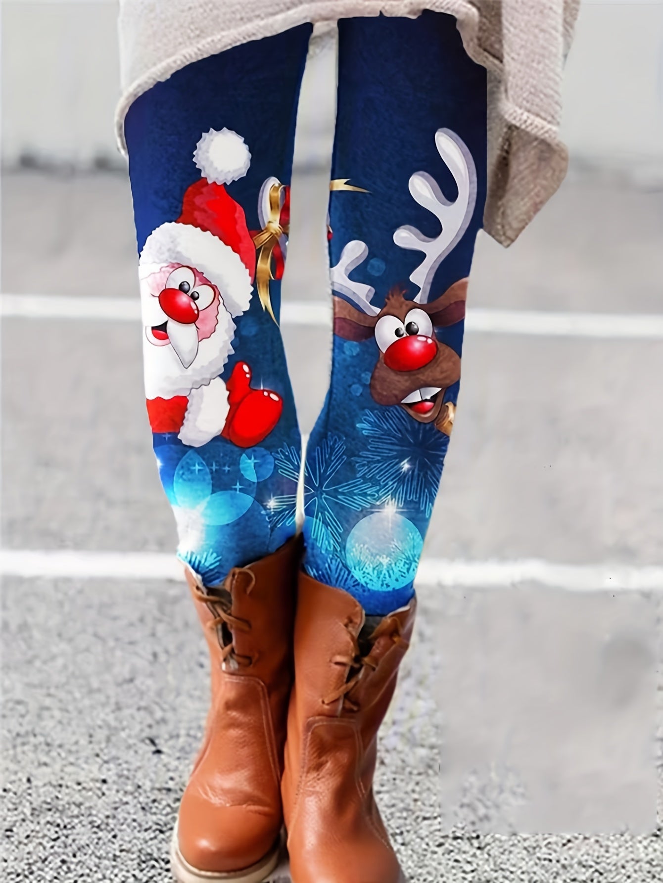 Women's Plus Santa & Reindeer Print High Rise Leggings