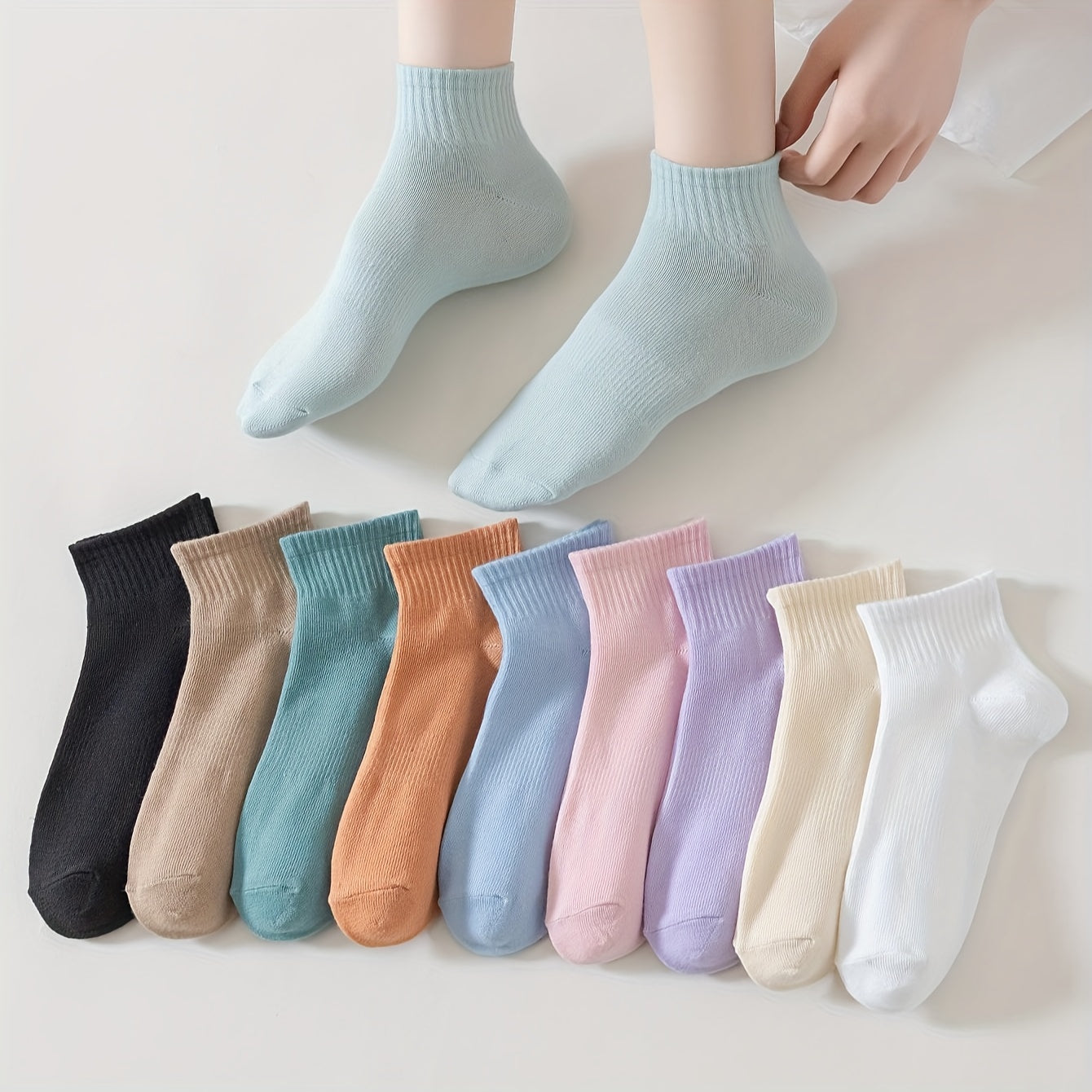 10 Pairs Smiling Print Crew Short Socks Women's Stockings Hosiery