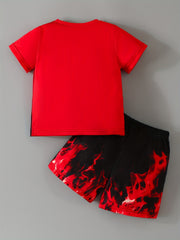 Boys Wolf & Flame Pattern Print T Shirt And Shorts Set