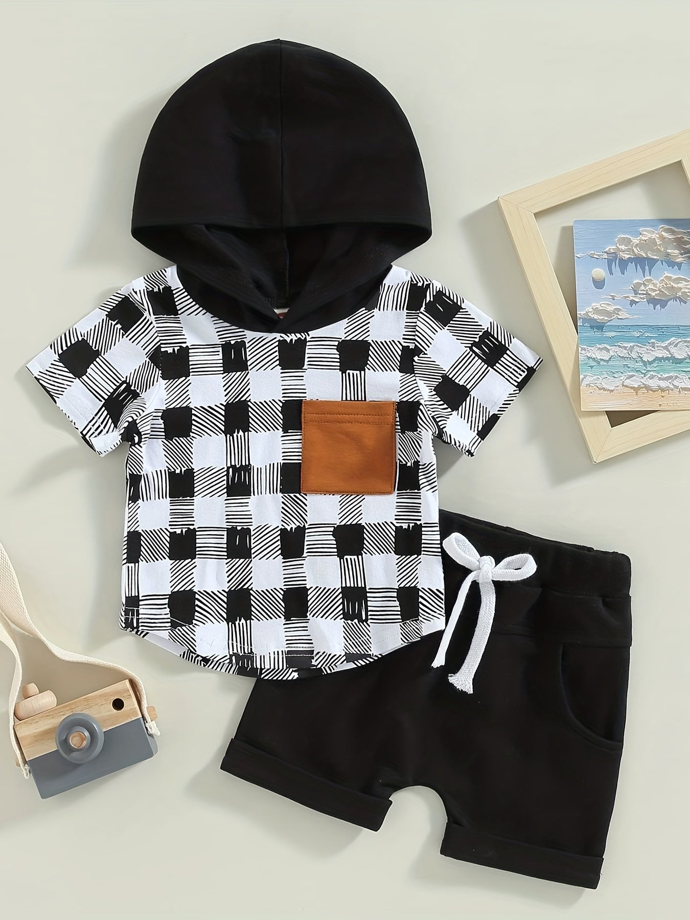 2pcs Baby Boys Short Sleeve Hooded Top & Shorts Set for Summer