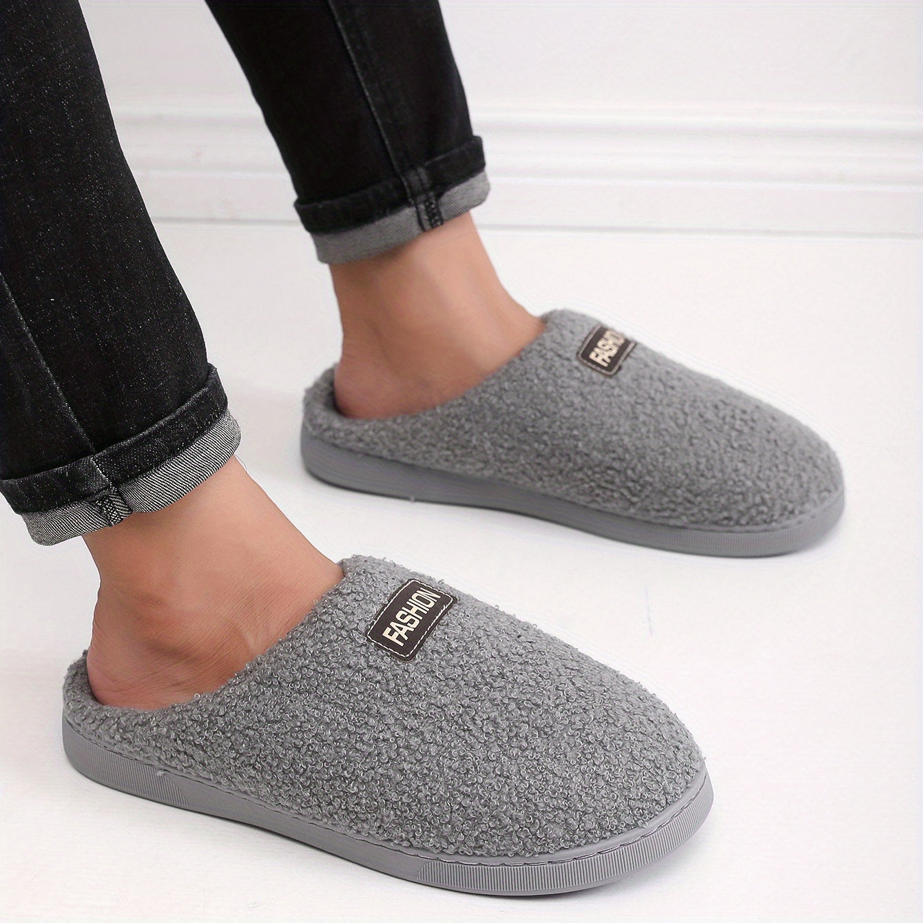 Men's Plush Cozy House Slippers Anti-skid Slip-on Indoor Winter Shoes
