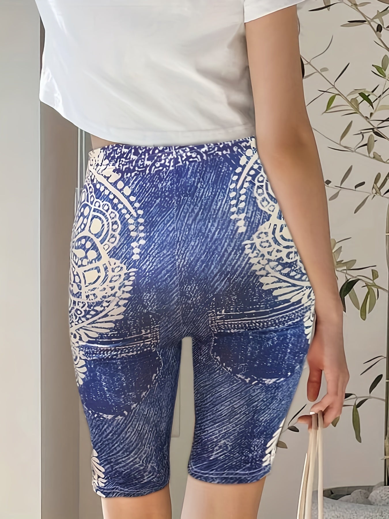 Floral Print Jegging Shorts Modest Skinny Elastic Shorts