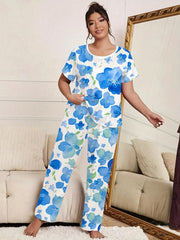 Floral Print Plus Size Pajama Set - Short Sleeve Round Neck T shirt & Pants