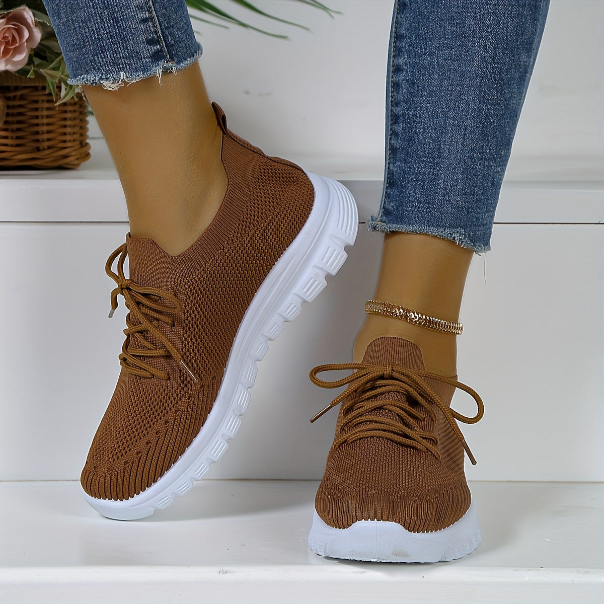 Women's Mesh Breathable Casual Sneakers Outdoor Running Shoes