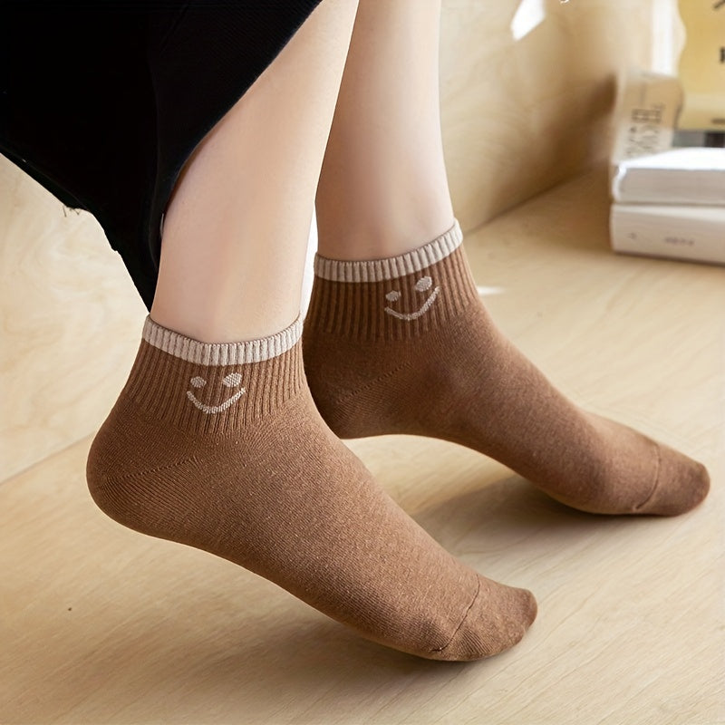 7 Pairs Smiling Print Women's Crew Short Socks Cute and Comfy Stockings Hosiery