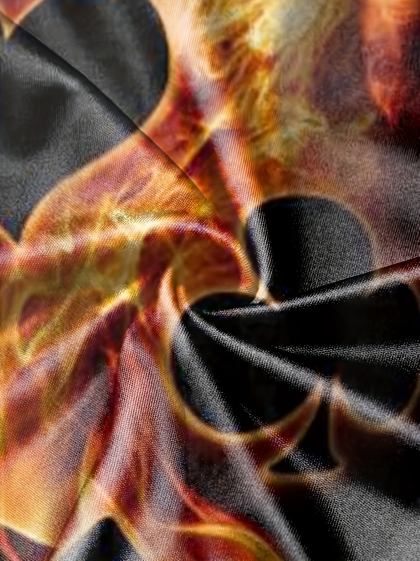 Men's Flame & Poker Symbol Graphic T-shirt & Stretchy Shorts