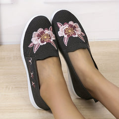 Women's Floral Embroidery Slip-On Flats Breathable Knitted Shoes