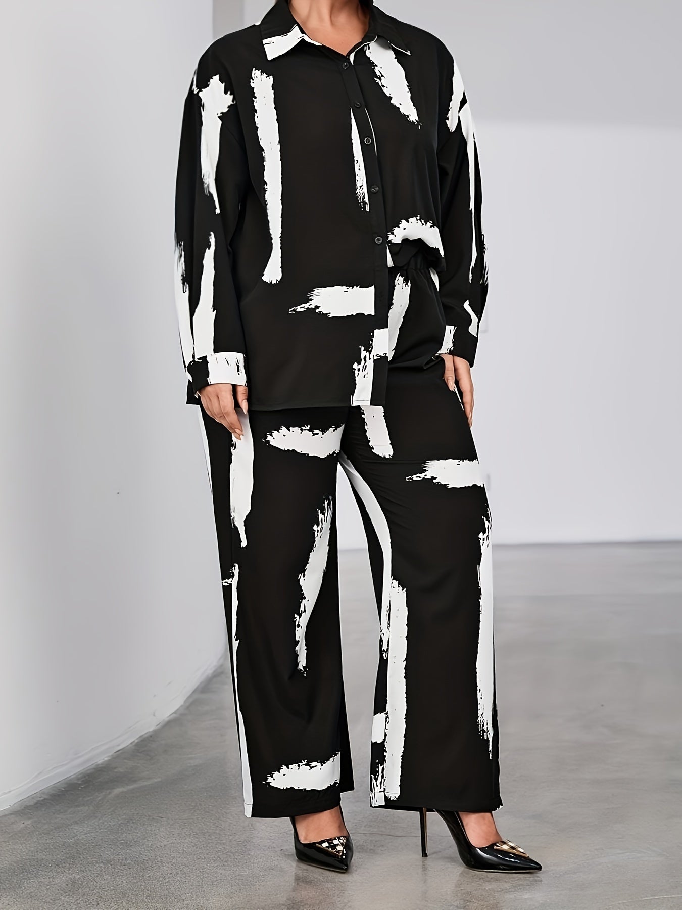 Women's Plus Brush Print Shirt & Loose Pants Outfit Set