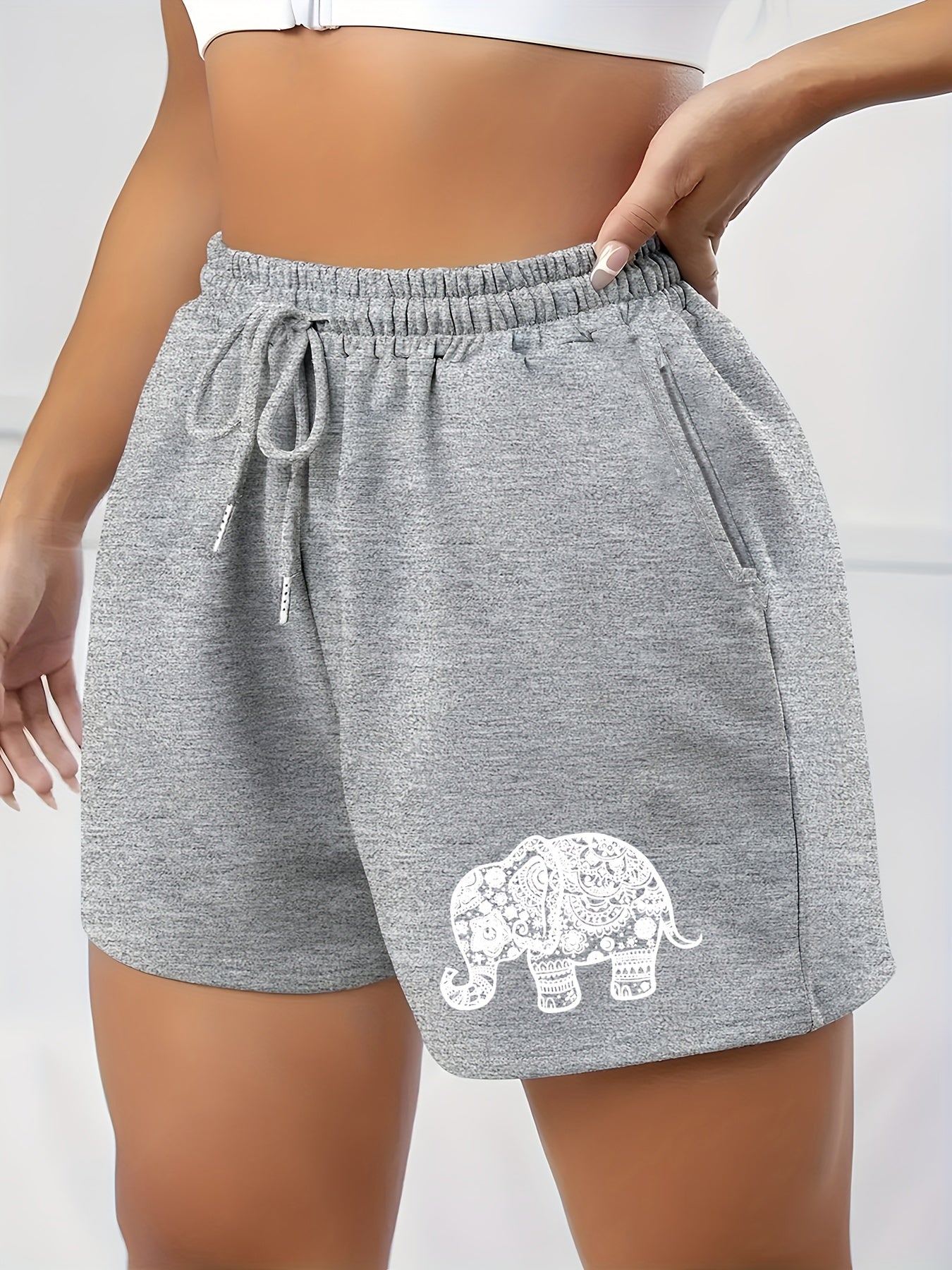 Women's Plus Elephant Print High Rise Shorts With Pockets
