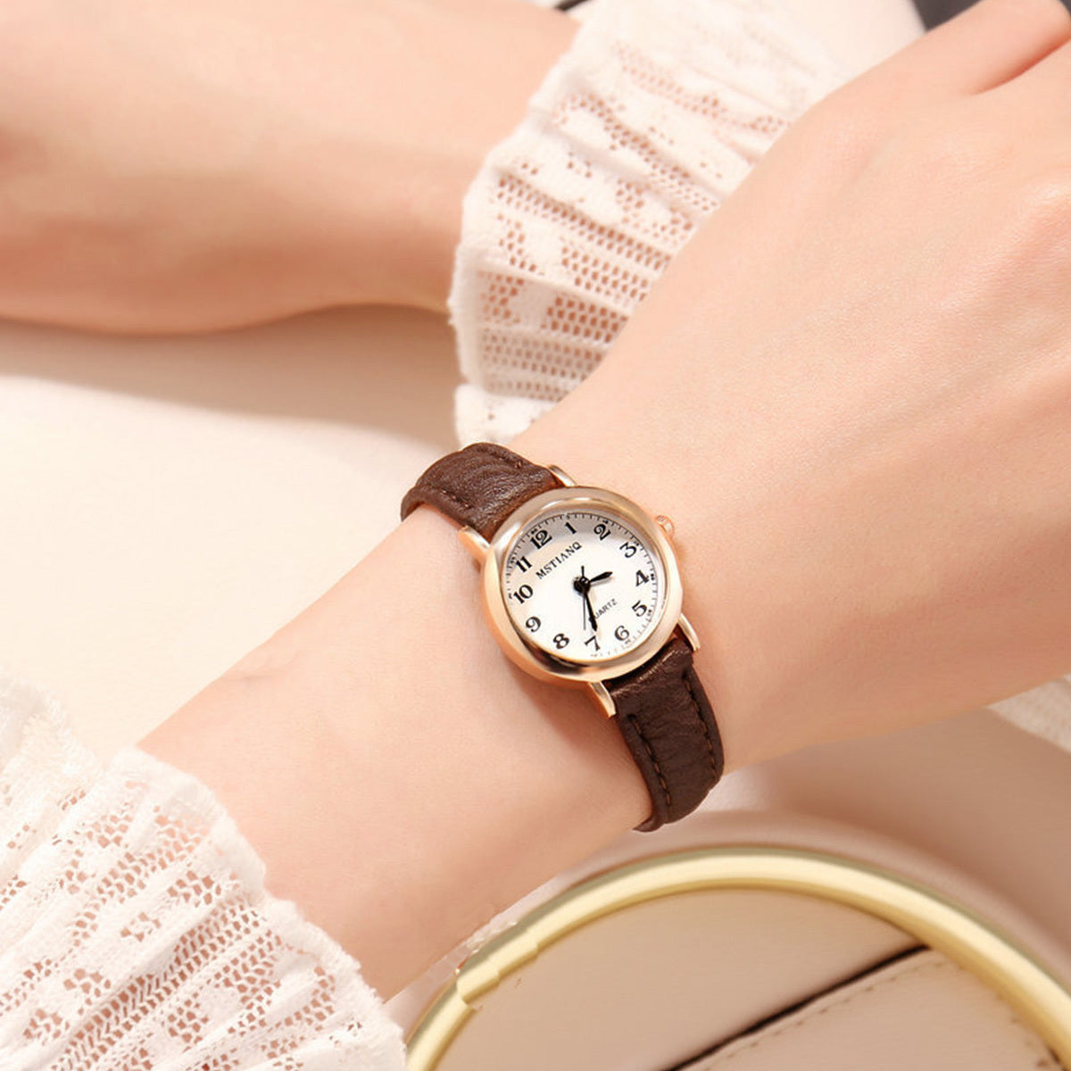 Girls Quartz Watches with Leather Strap