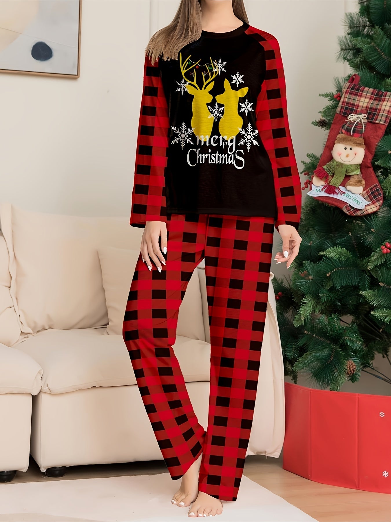 Reindeer & Snowflake Casual Pajama Set Tee & Pants