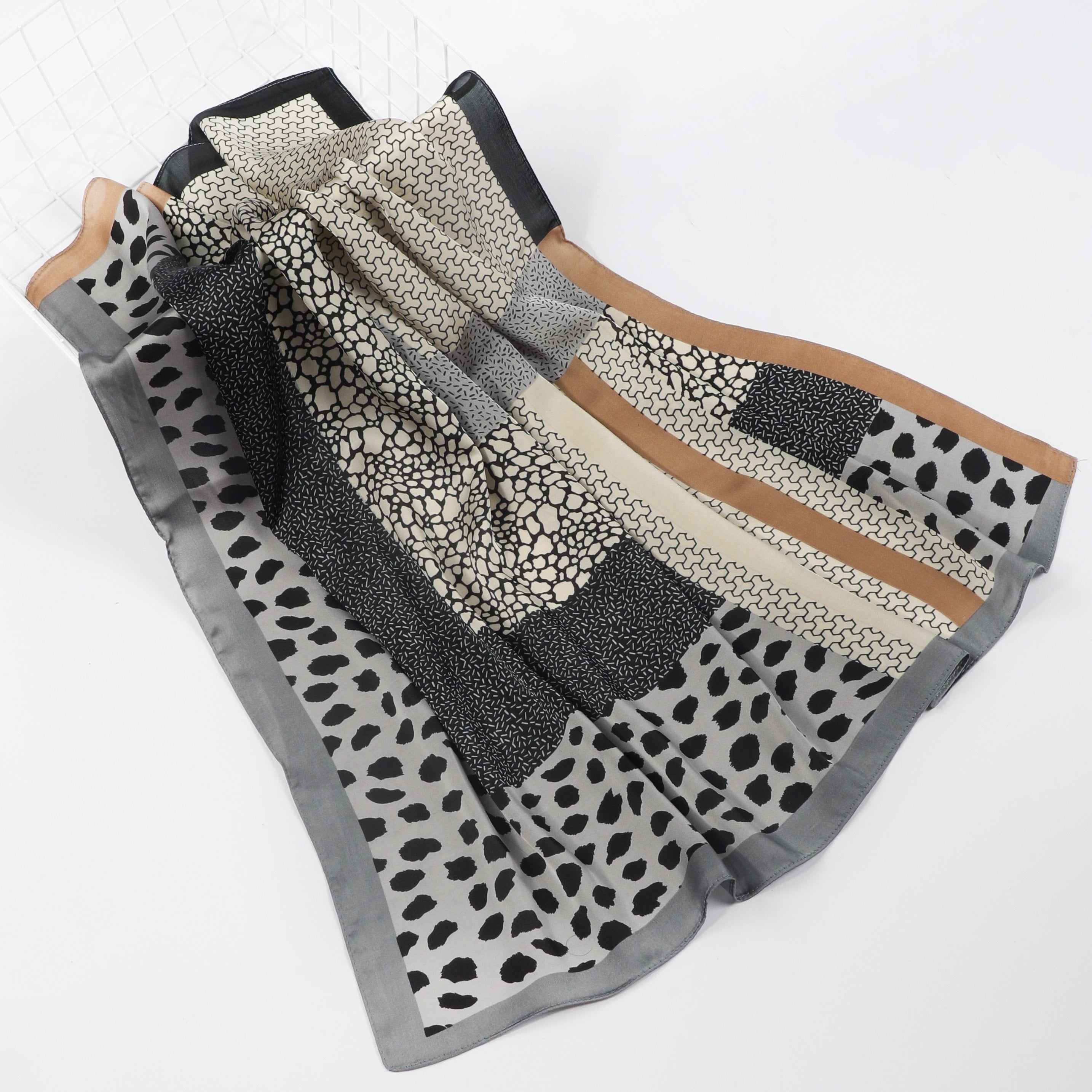 Men's Leopard Spotted Square Scarf for Daily Style