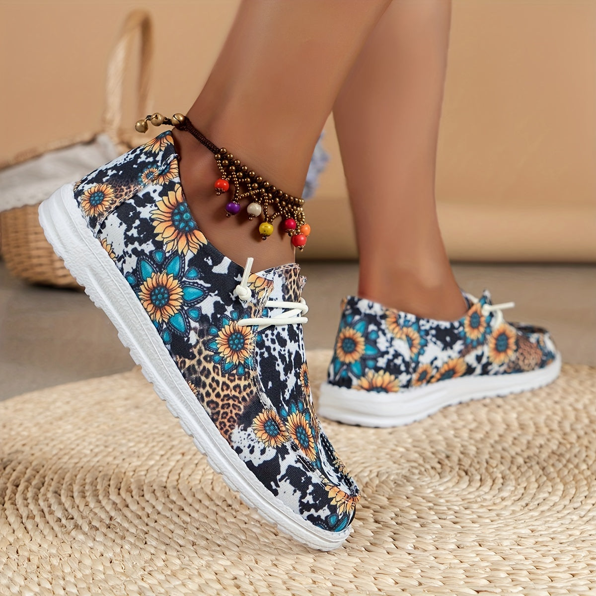 Women's Sunflower Pattern Boat Shoes Lace up Walking Shoes