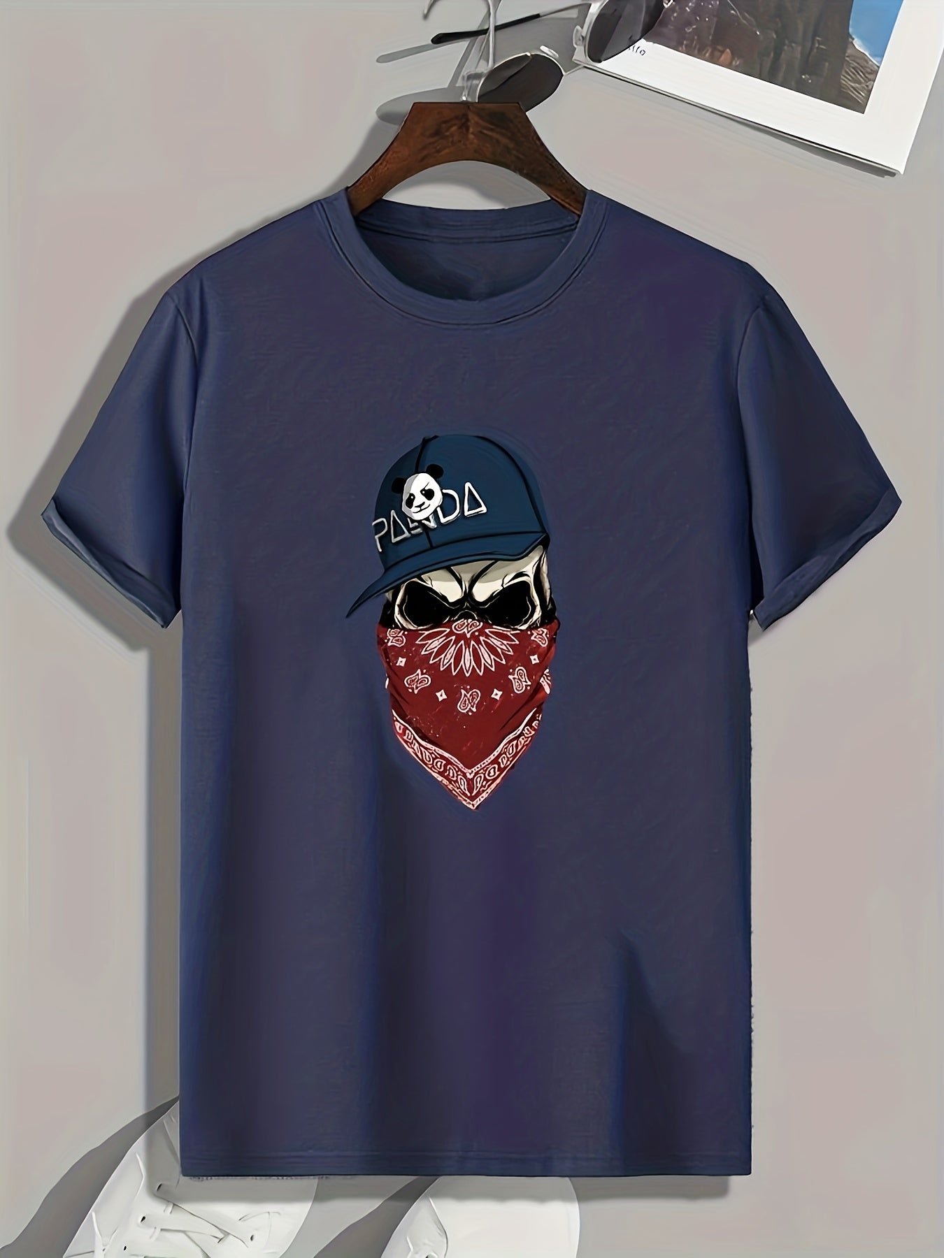 Skull Print Men's Graphic T-shirt for Summer