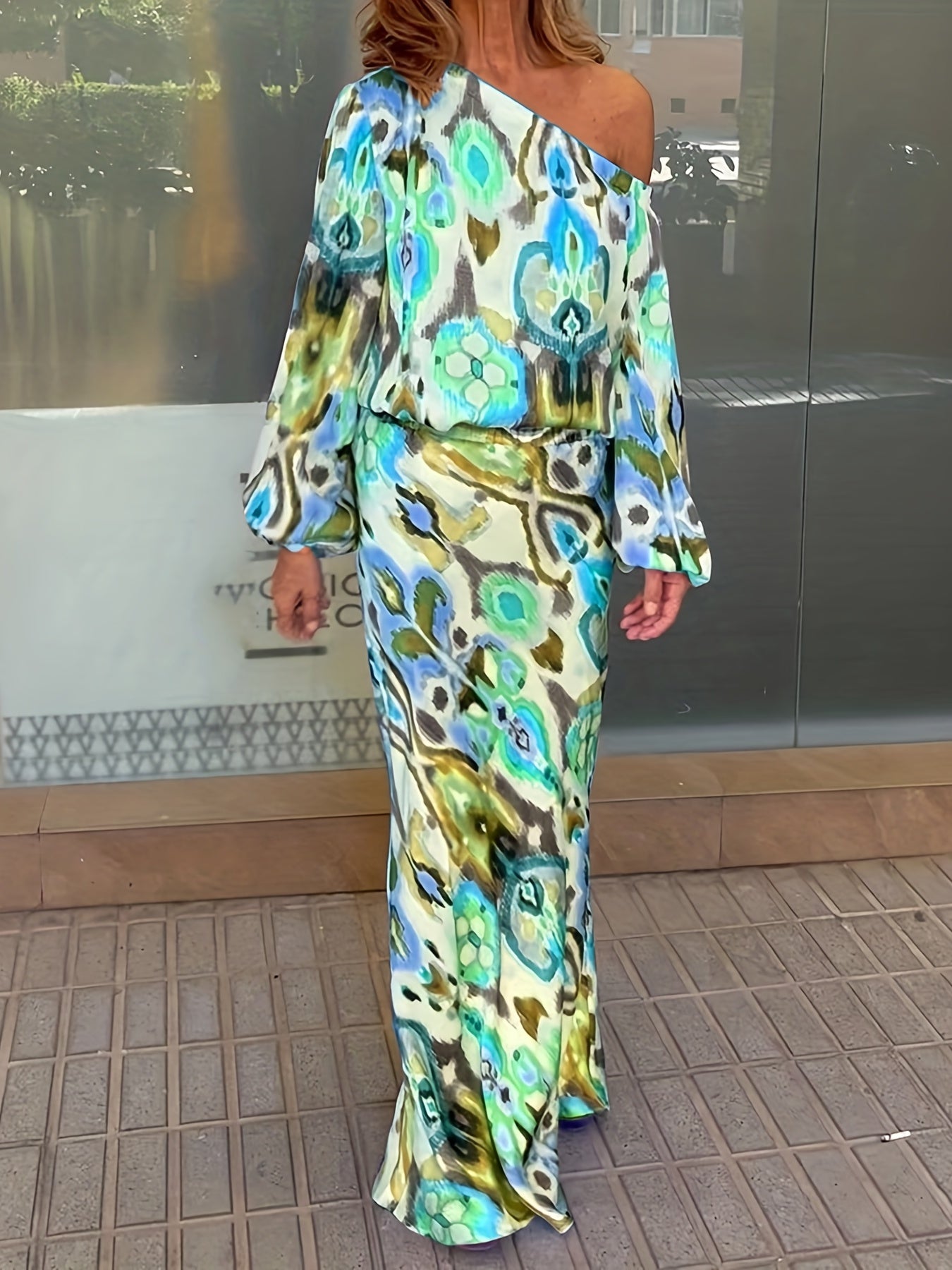Slanted Shoulder Blouse & Fishtail Skirt Set for Spring & Summer