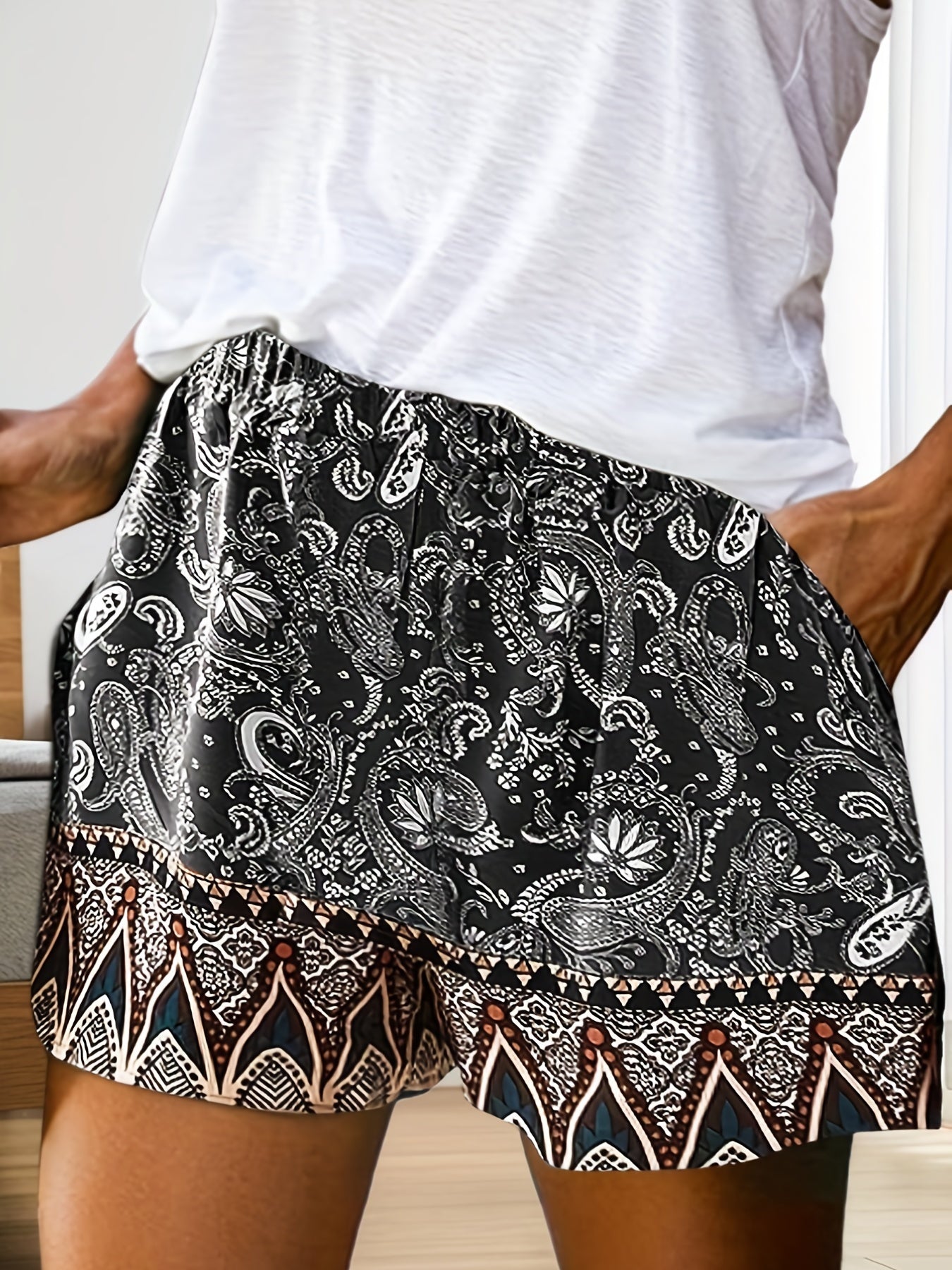 Boho Style Elastic Waist All Over Print Shorts