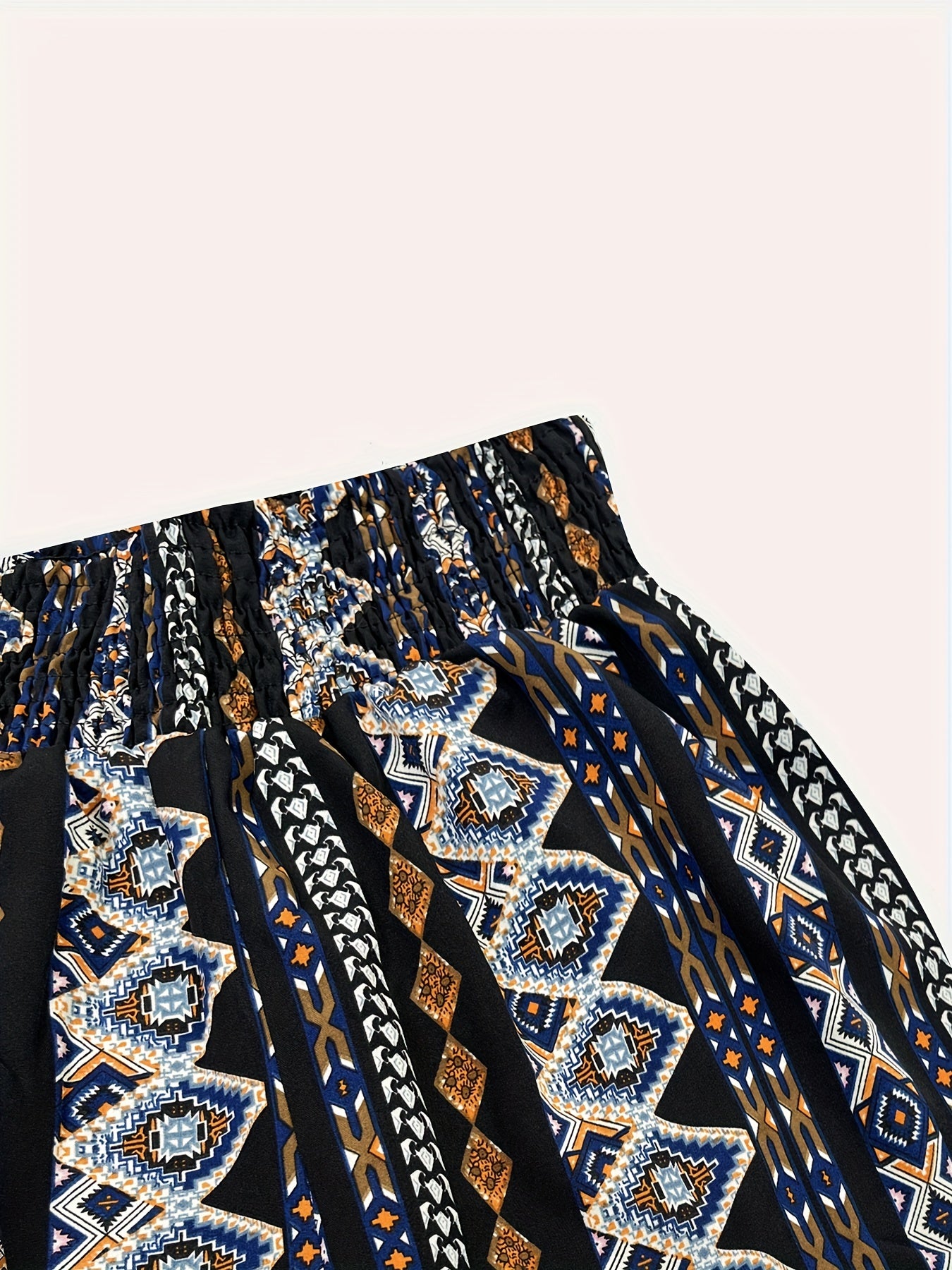 Graphic Print Smocked Waist Shorts for Women
