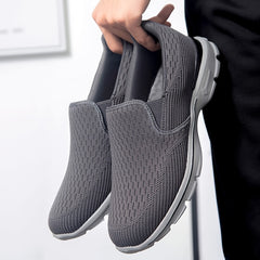 Men's Lightweight Slip On Casual Shoes for Traveling Jogging Hiking