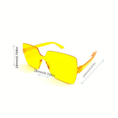 Fashionable Street Photography Square Sunglasses