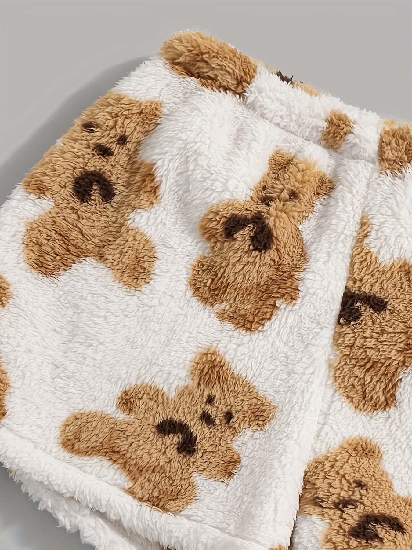 Bear Print Lounge Set Crew Neck Tank & Fuzzy Shorts Women's Loungewear