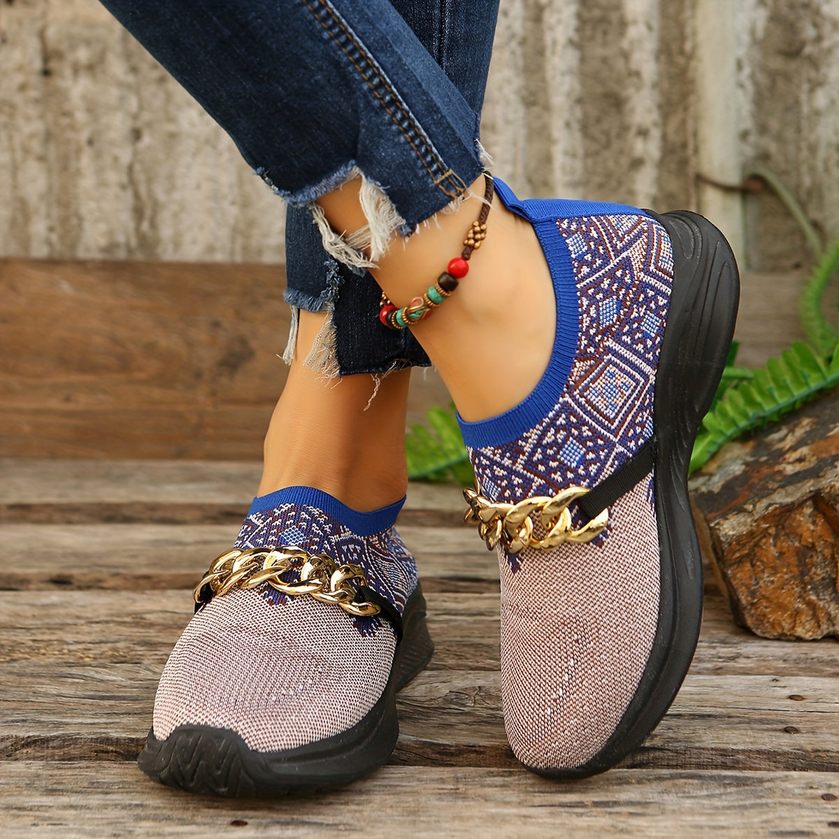 Women's Mesh Geometric Pattern Running Shoes Chain Matching Fashion Sole
