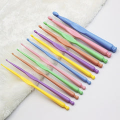 12pcs Colorful Ergonomic Crochet Hooks Set 2.0-10.0 Mm DIY Yarn Craft