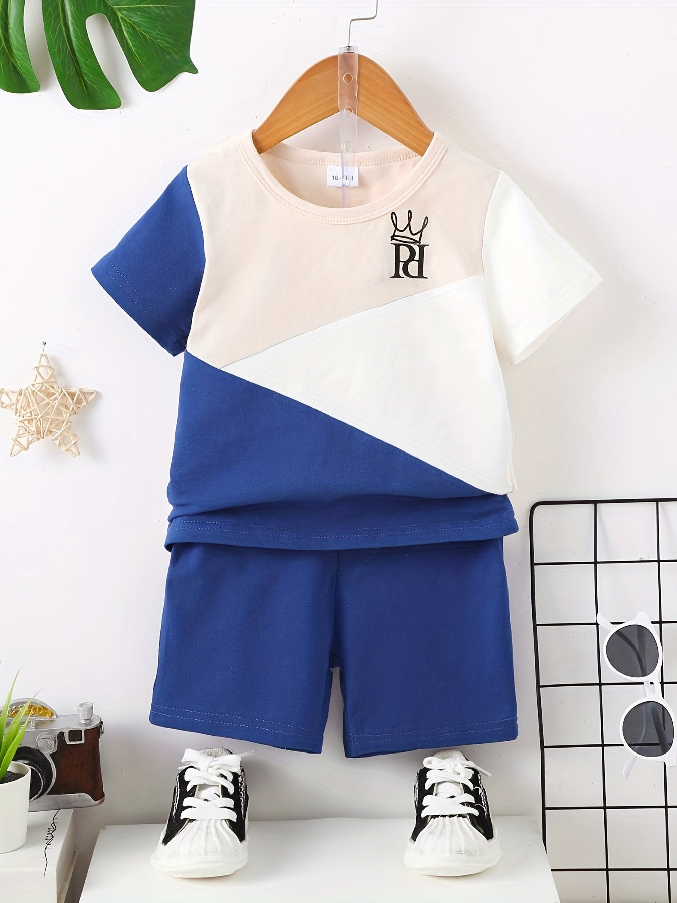 Boys Crown Print Casual Outfit Round Neck T shirt & Shorts S