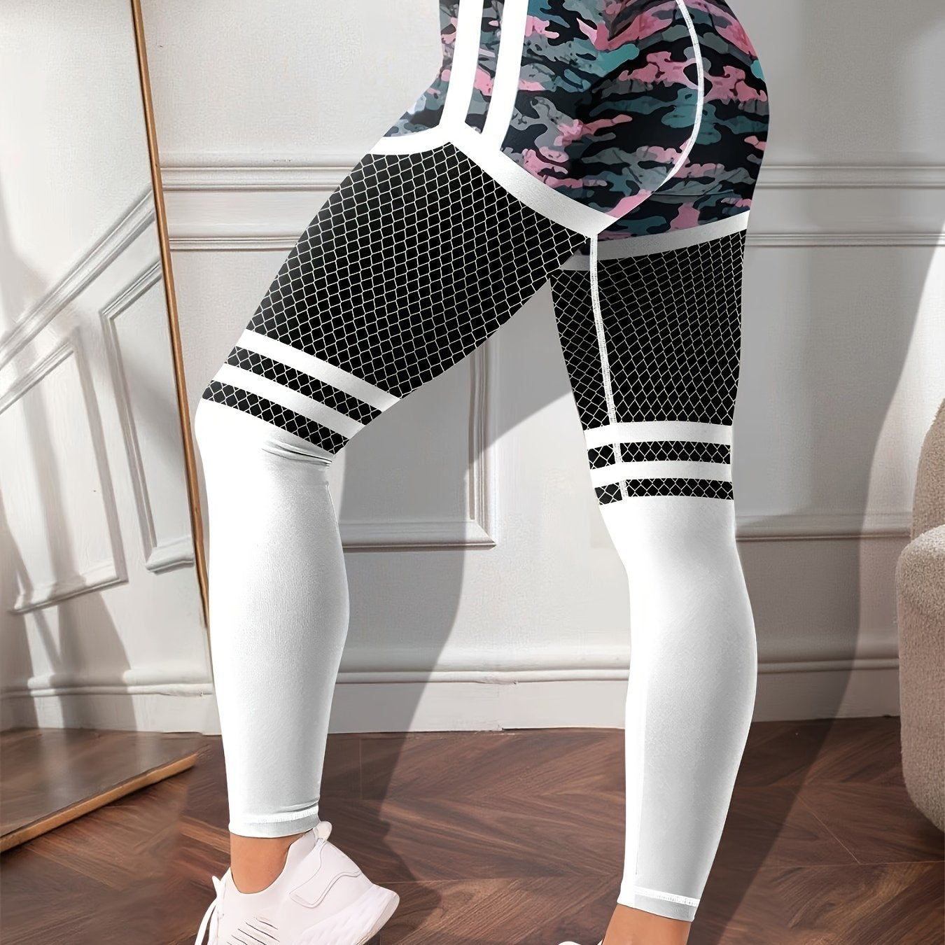 Camouflage Stripes Print High Waist Yoga Pants