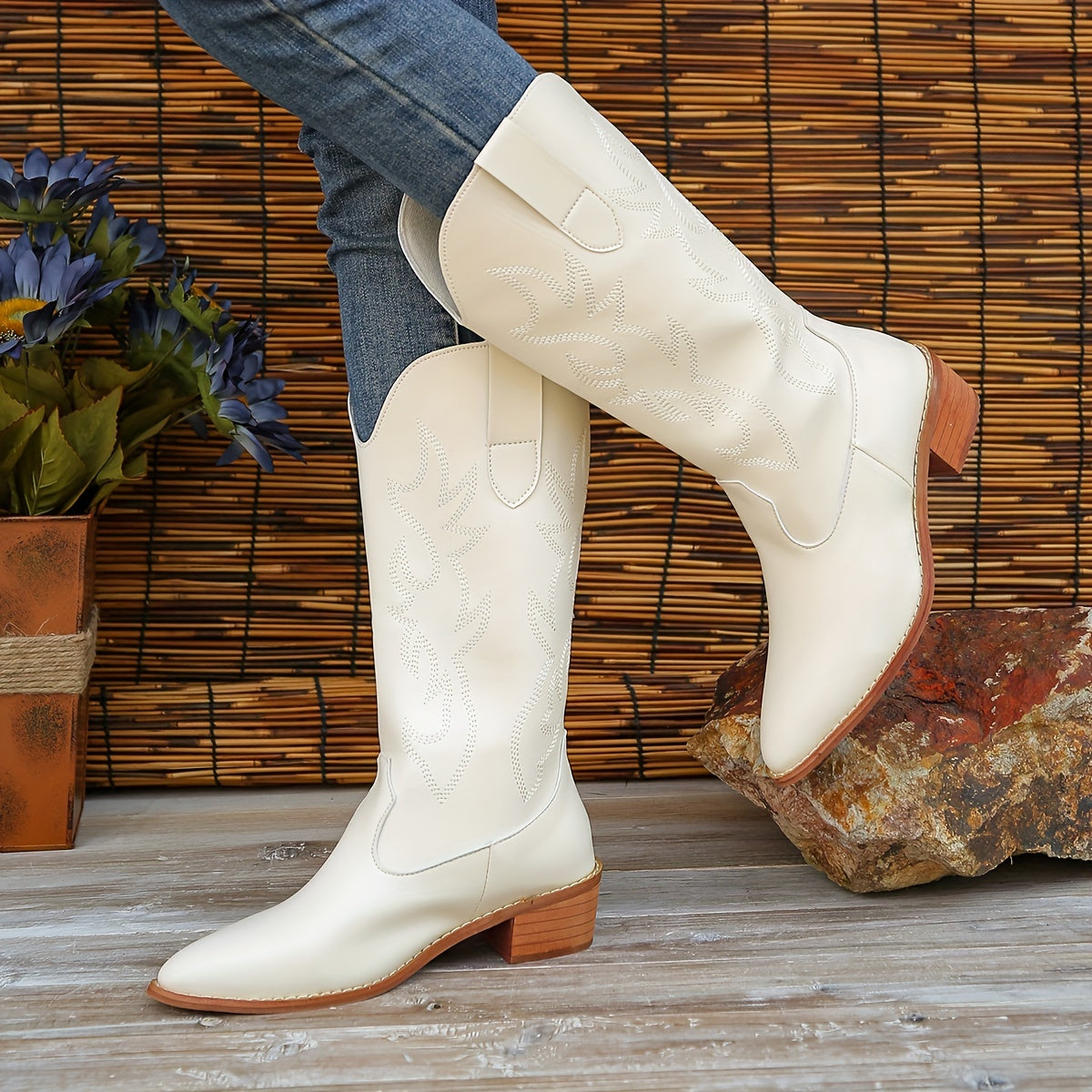 Women's Block Heel Mid Calf Boots Retro Embroidery Pointed Toe Cowgirl Boots