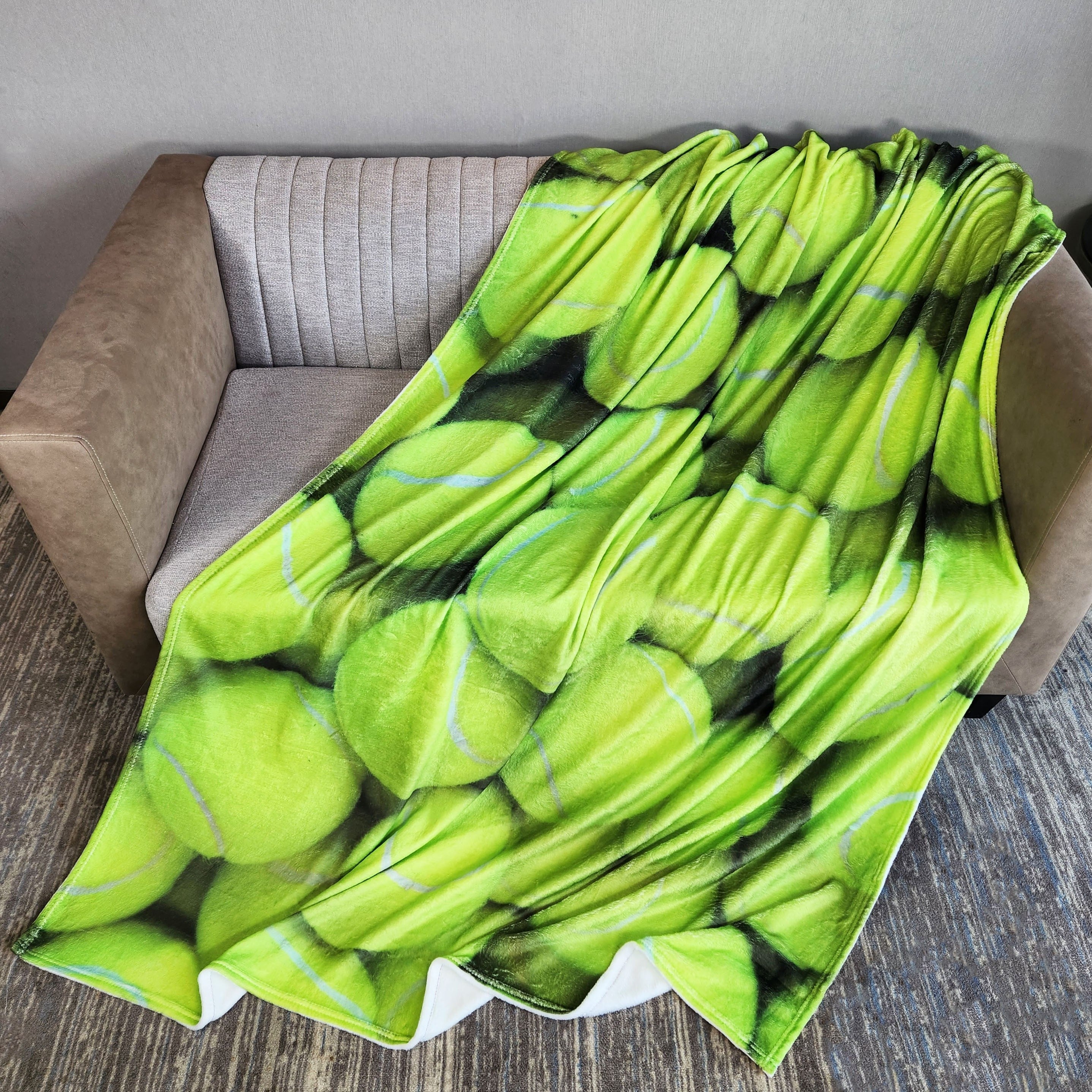 Flannel Blanket Tennis Pattern, Comfortable & Warm for Camping and Home Use