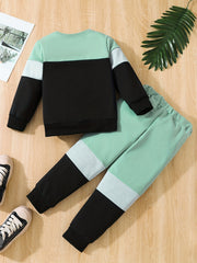 Boy's HAPPY EVERY Print 2pcs Sweatshirt & Sweatpants Set