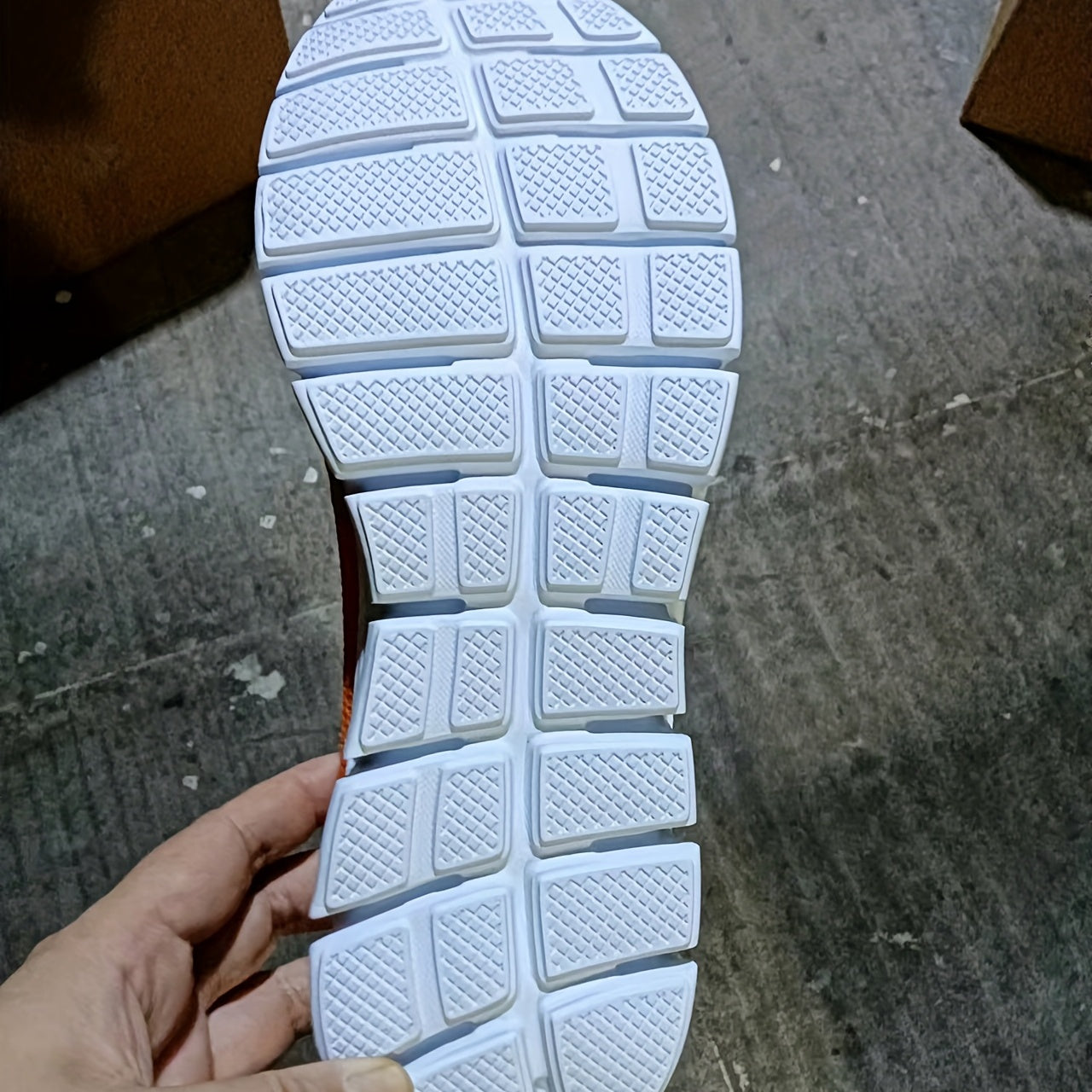 Women's Plaid Pattern Slip On Sneakers Lightweight Low Top Shoes