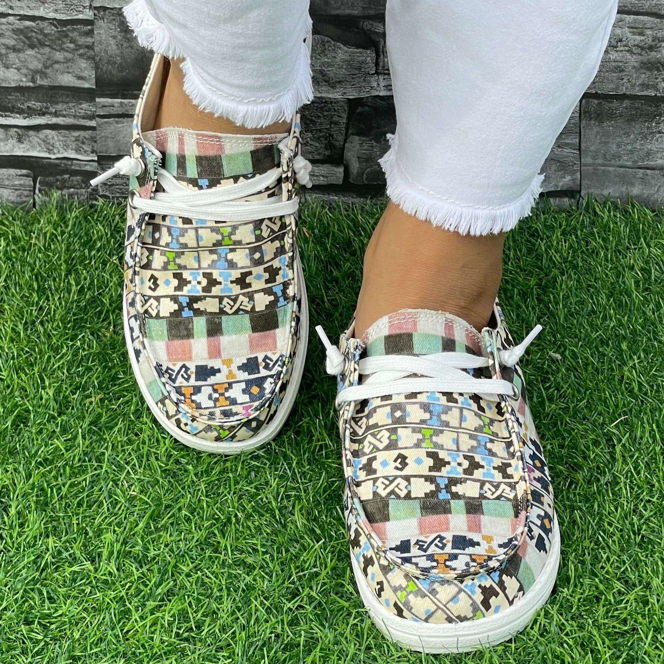 Geometric Flat Shoes Women's Casual Lightweight Soft Comfortable Walking Shoes
