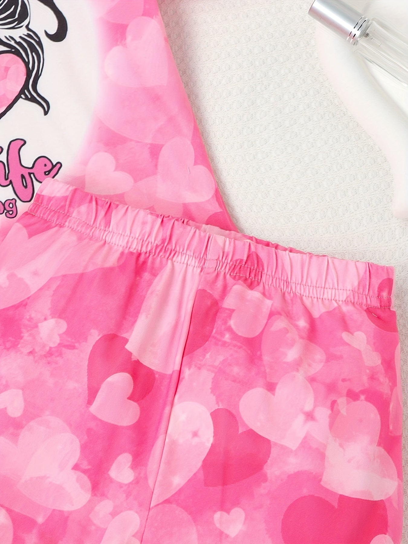Girls Portrait KIDLIFE Love Short Sleeve T-shirt & Gradient Love Shorts Set