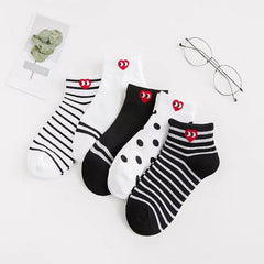 Heart Pattern Crew Socks Women's Stockings