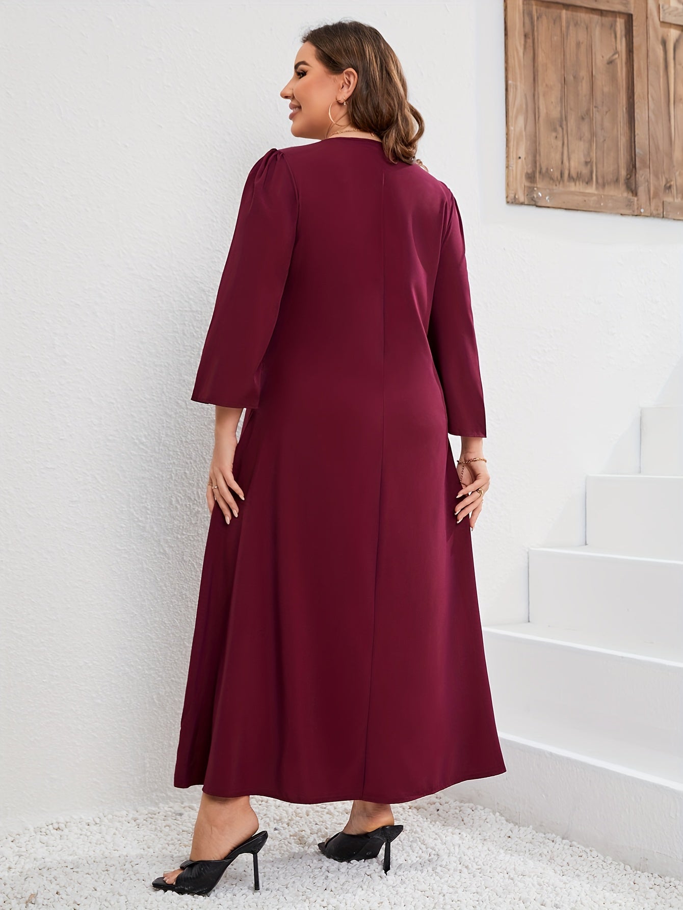 Solid Applique Long Sleeve V Neck Maxi Dress