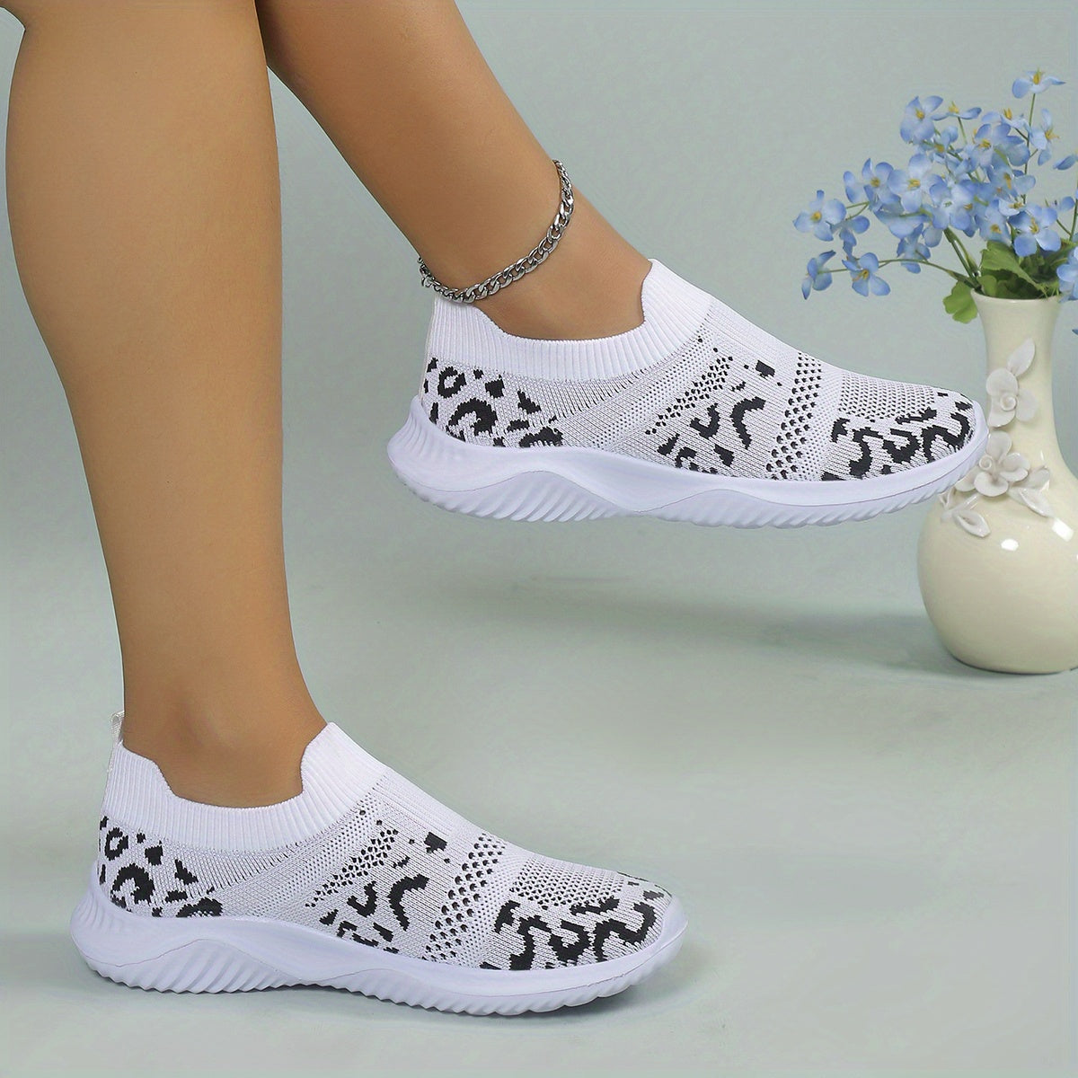 Women's Mesh Panel Slip On Sneakers Low Round Toe Light Shoes