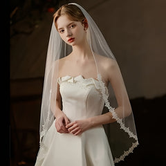 Romantic Floral Embroidery Veil with Comb for Bride