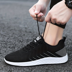 Men's Breathable Running Shoes Comfy Non Slip Lace Up Sneakers