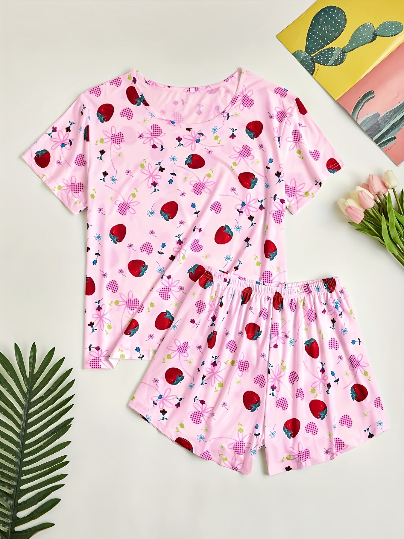 Strawberry Print Pajama Set Short Sleeve Top & Shorts Two Piece Set