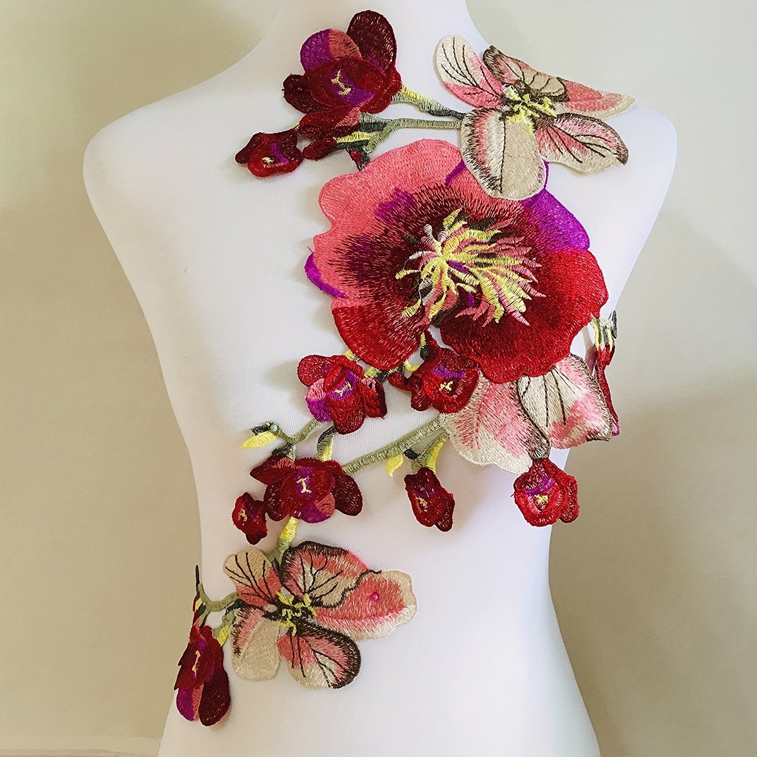 Water Soluble 3D Peony Embroidered Applique Patch for Dress Skirt Wedding