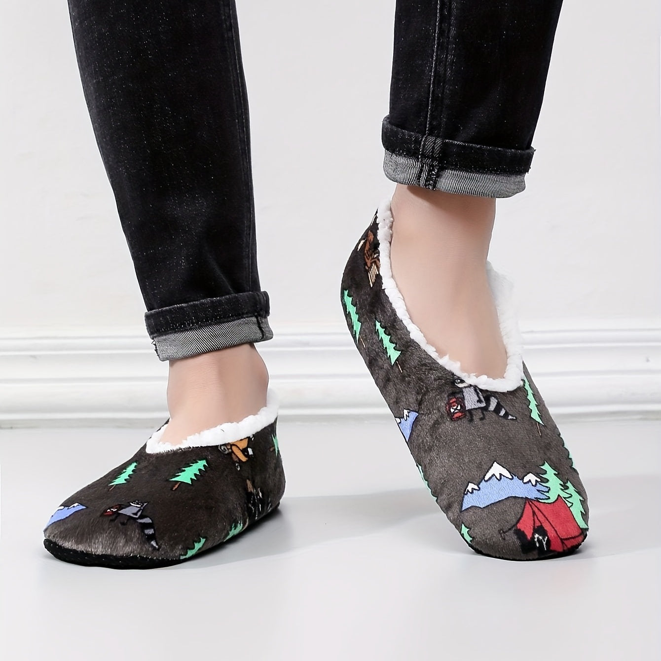 Men's Graphic Plush Cozy House Slippers Anti-skid Slip-on Shoes