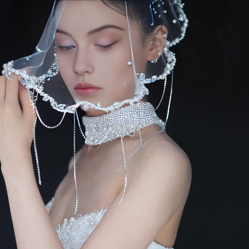Baroque Style Bride's Headpiece with Lace Veil for Wedding Gowns