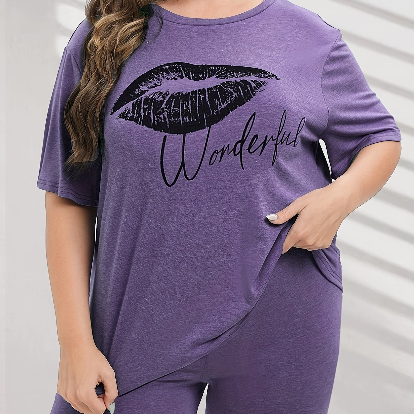 Kiss & Letter Print Tee & Biker Shorts Pajama Set