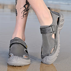 Men's Closed Toe Sandals Breathable Non Slip Beach Shoes